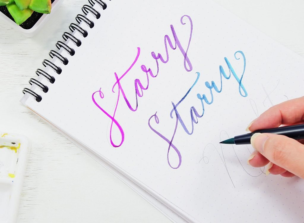 How to easily create blended colors brush lettering!