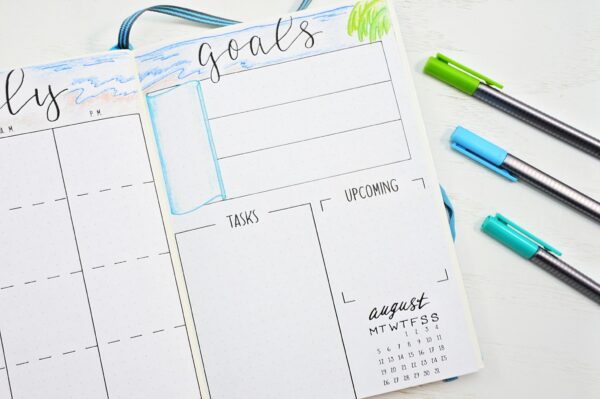 Printable july monthly spread for goals and to-do list.
